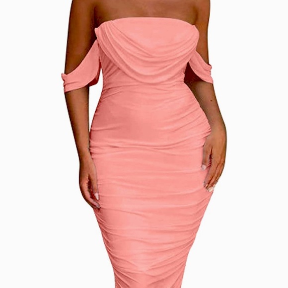 PINK RUCHED DRESS - Picture 2 of 3